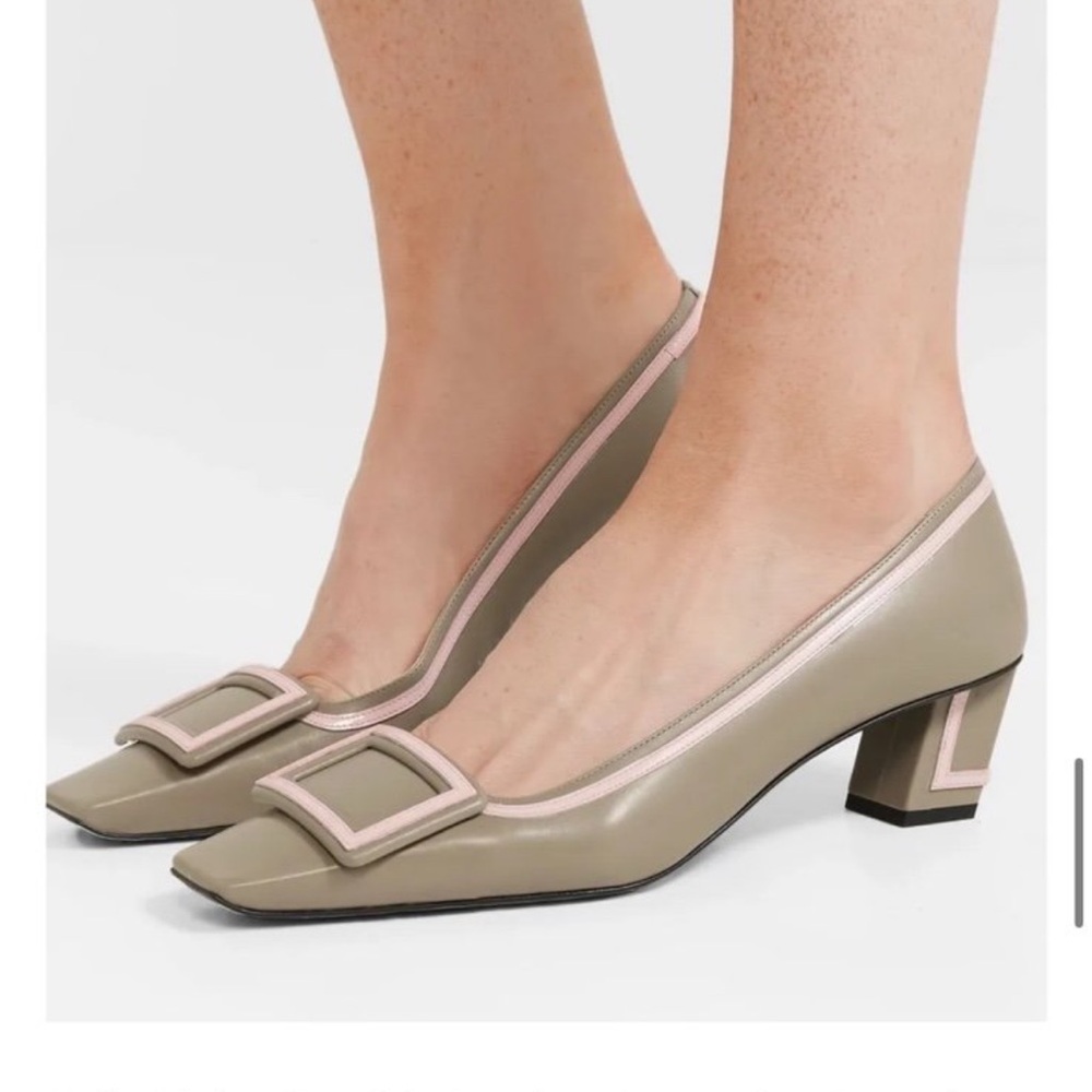 Roger Vivier Beige Square-Toe Flats - Picture 6 of 7